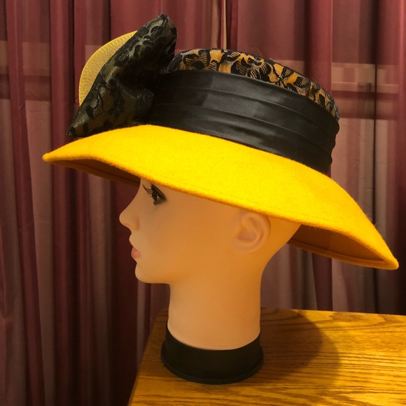 Vintage Mustard/Black Hat